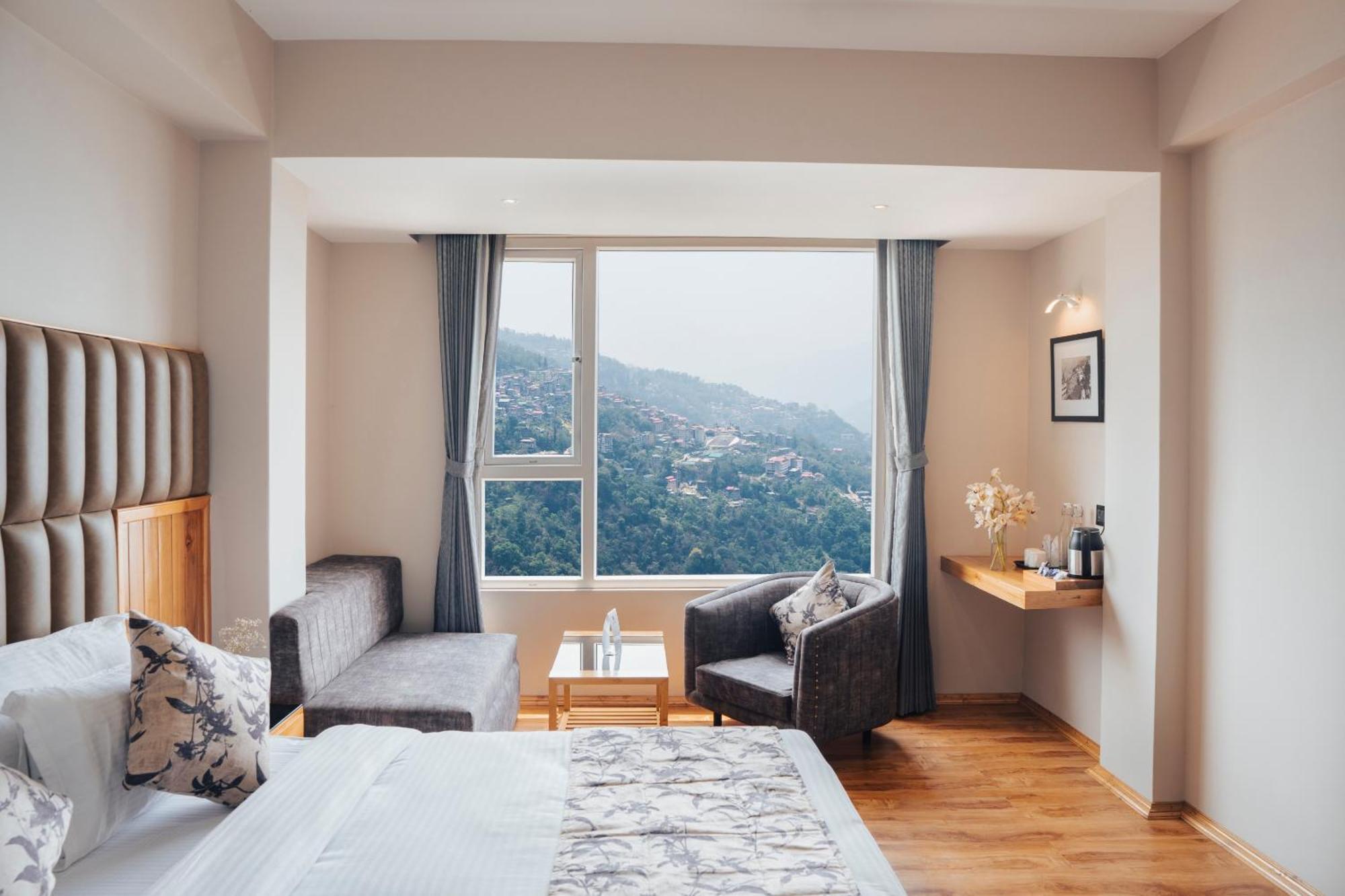 Etho Metho Gangtok Hotel ภายนอก รูปภาพ