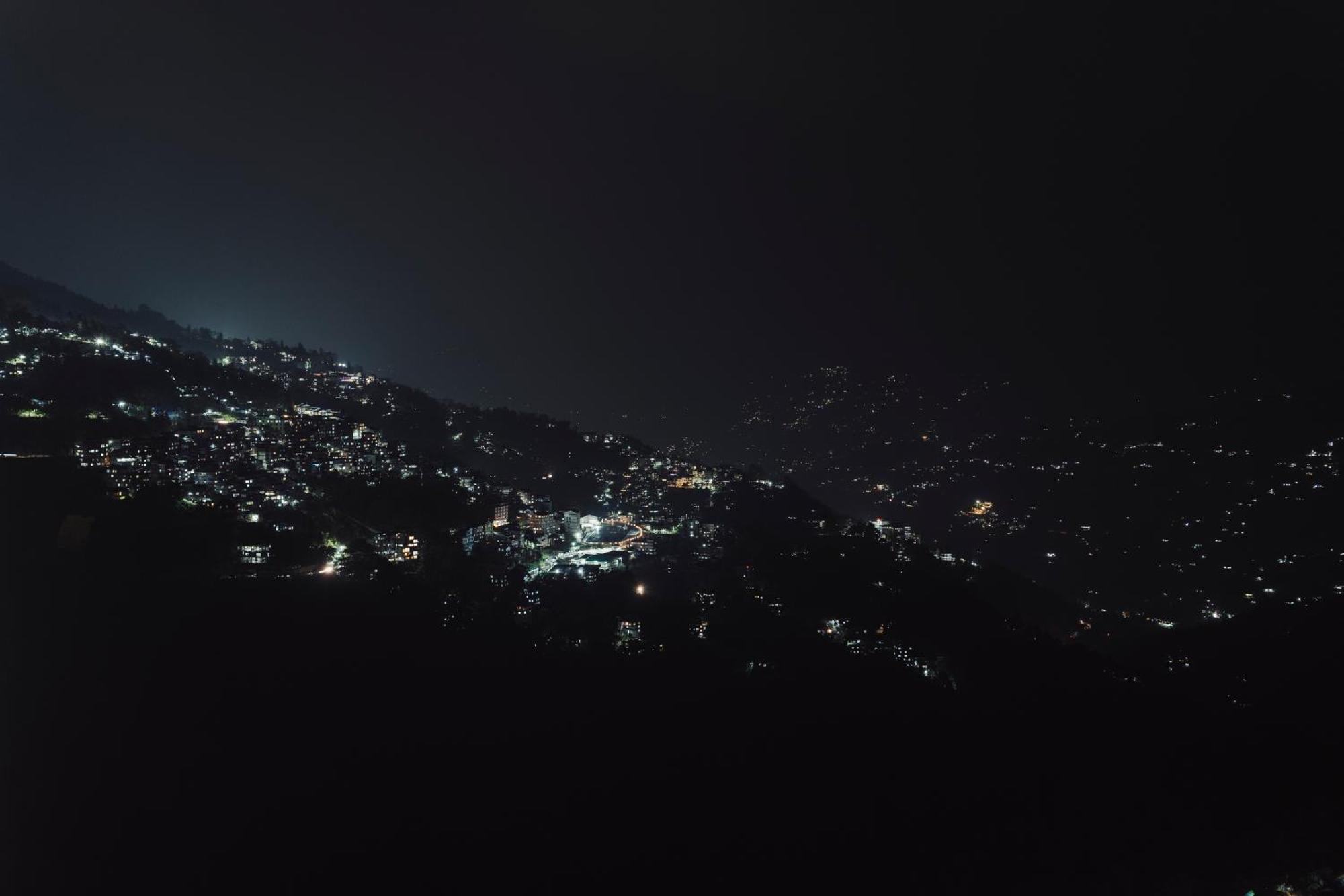 Etho Metho Gangtok Hotel ภายนอก รูปภาพ